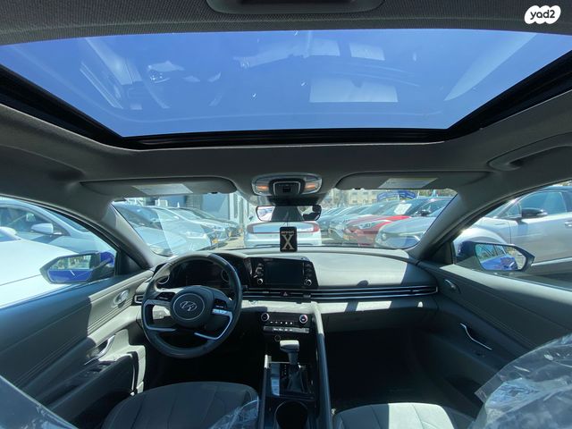 יונדאי אלנטרה