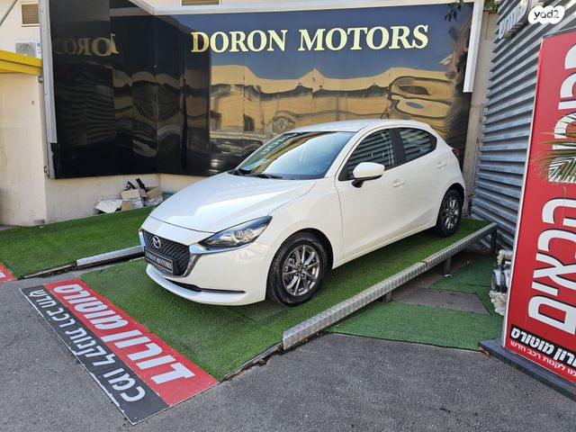 מודעת רכב מאזדה 2