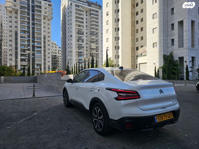 סיטרואן e-C4 X