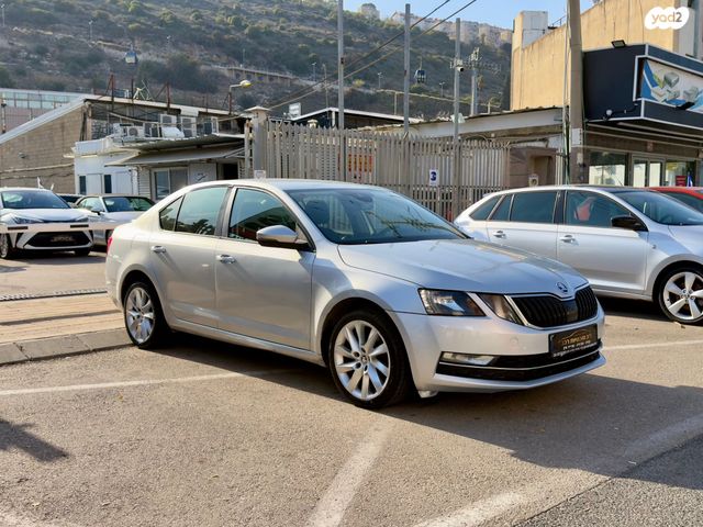 סקודה אוקטביה