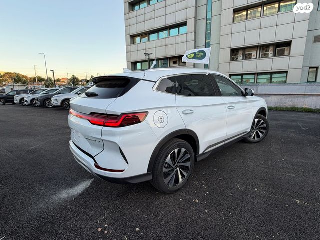 בי.ווי.די סיל U