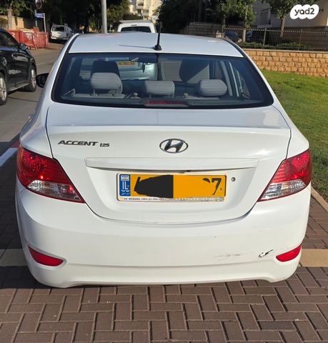 יונדאי אקסנט i25