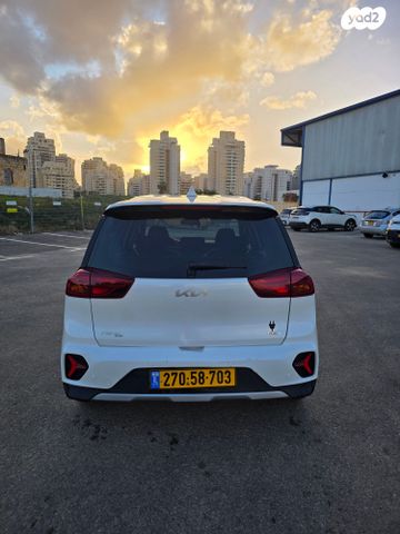 קיה נירו פלוס