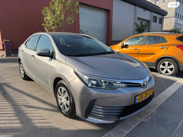 טויוטה קורולה