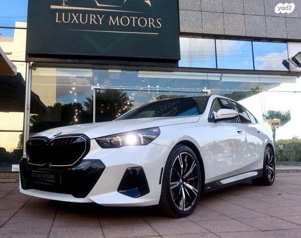 מודעת רכב ב מ וו סדרה 5