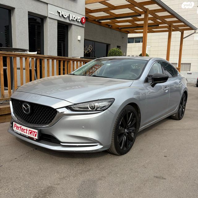 מודעת רכב מאזדה 6