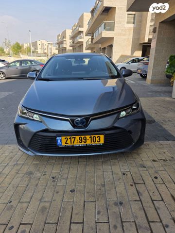 טויוטה קורולה