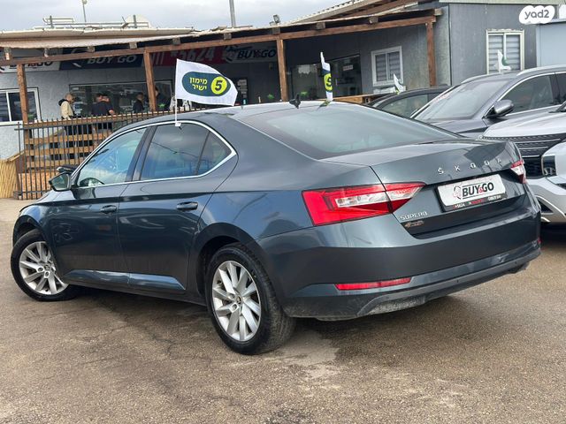 סקודה סופרב