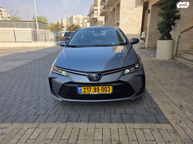 טויוטה קורולה