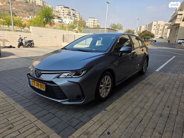 מודעת רכב טויוטה קורולה