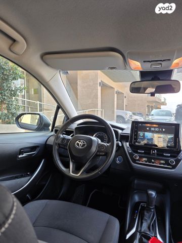 טויוטה קורולה