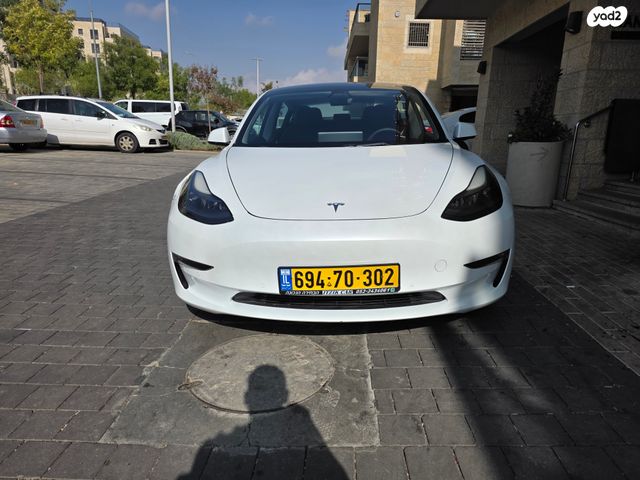 מודעת רכב טסלה מודל 3 1