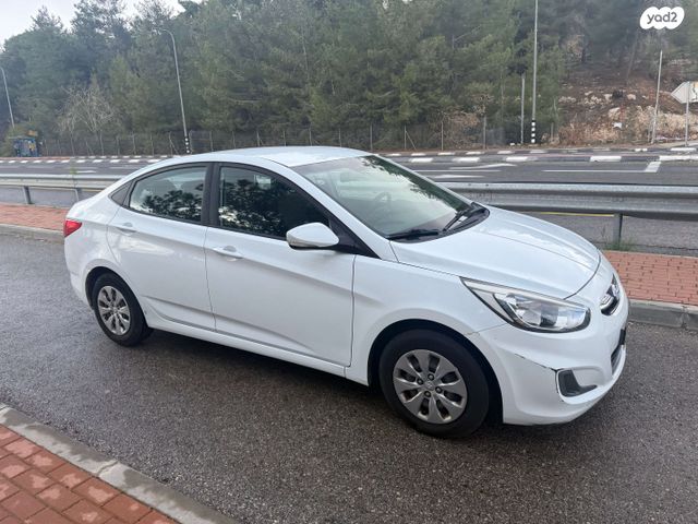 יונדאי אקסנט i25