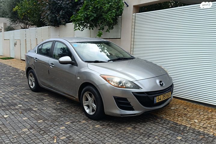 מודעת רכב מאזדה 3