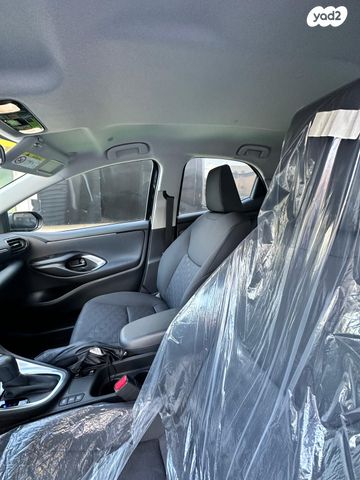 טויוטה יאריס