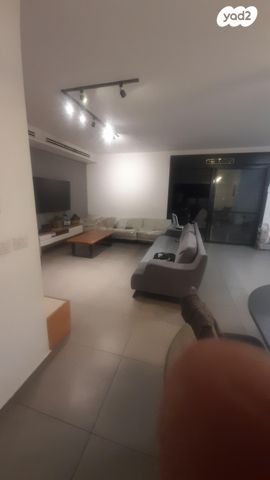 דירה, נלי זקס 22, פסגות אפק, ראש העין