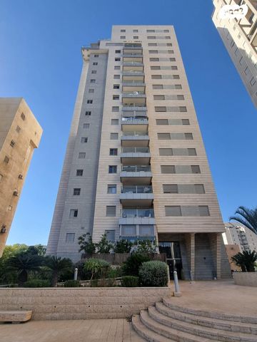 דרך המשחררים 16