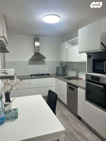 חסידי אומות העולם 26