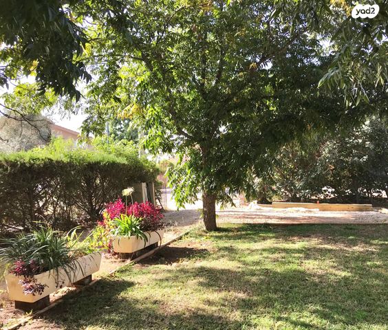 משק חקלאי/ נחלה, התאנה 14, צפריה