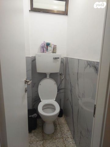 דירה, שדרות בן אב"י 64, רמת חן ובן ציון, נתניה