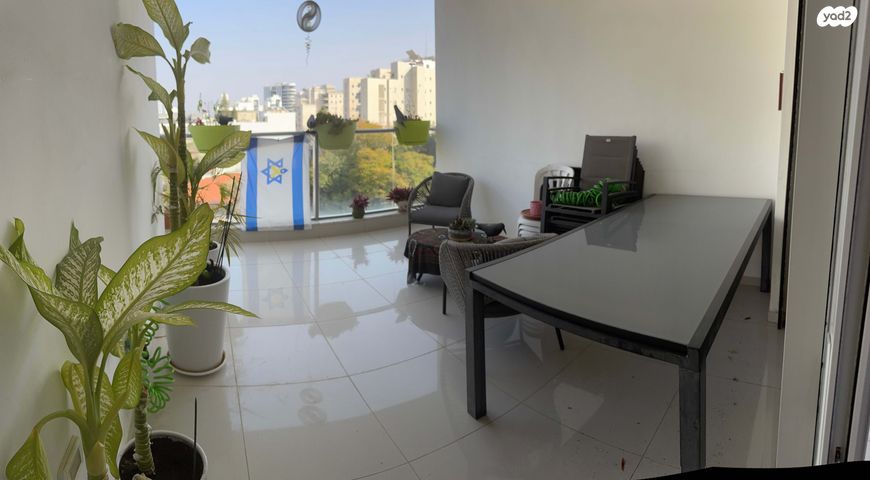 דירה, שמידט 3, רח' הנשיא צפון, חדרה