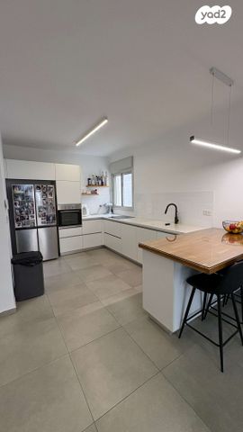 דירה, אפרים שריר 19, גבעת אוסישקין, נהריה