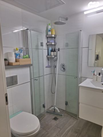 דירה, קרן קיימת לישראל 15, אברמוביץ', ראשון לציון