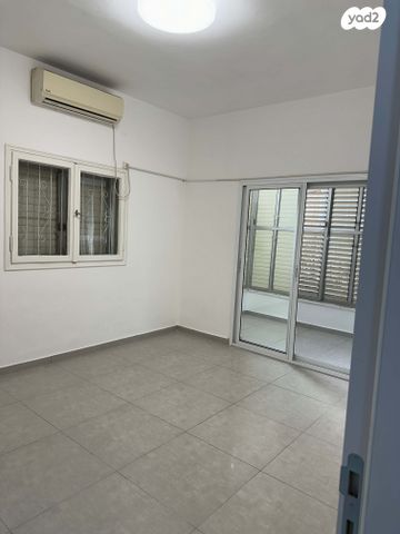 חיבת ציון 42