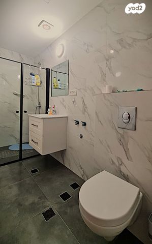 דירת גן, דליה רביקוביץ' 7, פסגות אפק, ראש העין