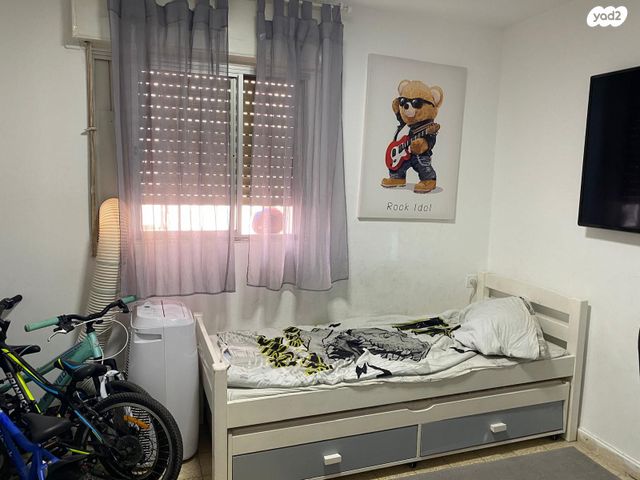 דירה, מנדלי מוכר ספרים 8, קרית נורדאו, נתניה