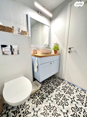 דירה, יעקב תמרי 5, חצרות המושבה, רחובות