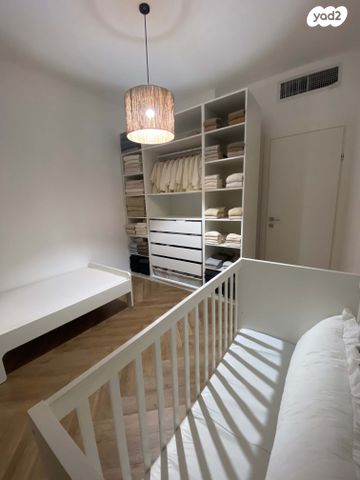 דירה, בן שמן 10, גני יער, לוד