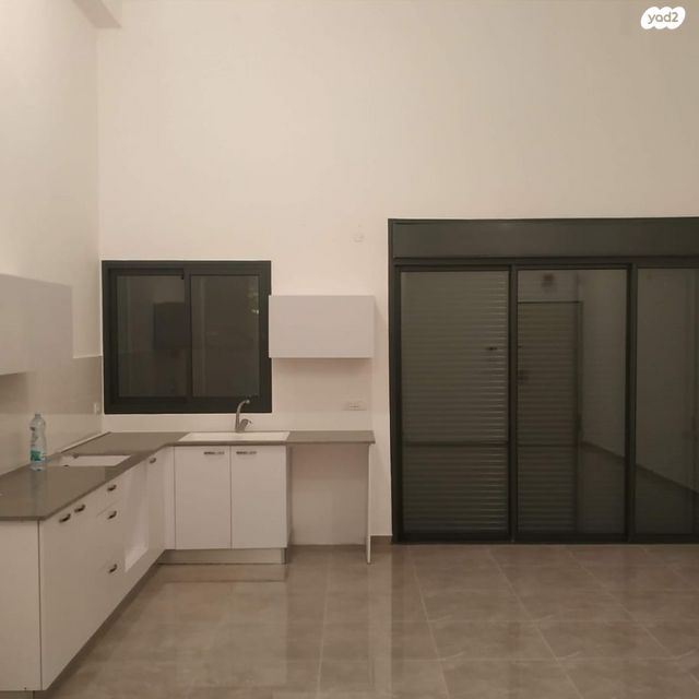 דליה רביקוביץ' 5