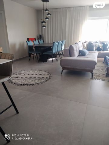 דירה, מעפילי אגוז 94, נווה חן, תל אביב יפו