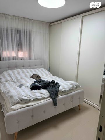 דירת גן, התבור 9, יצחק רבין, צפת