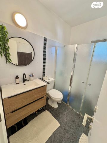 דירה, ישראל עוקשי 5, גבעתי, רחובות