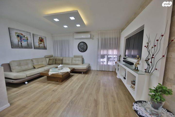 דירה, פינסקר 31, מרכז העיר, קרית אתא