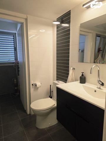 דירה, הנחל 5, רמות ויצמן, יבנה