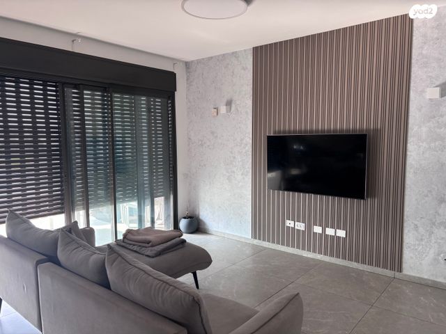 סשה ארגוב 14