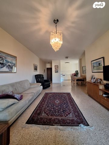 דירה, אינו שאקי 6, רמת שרת, ירושלים