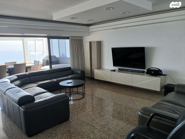 דירת גן, אחד העם 11, קרית שמואל, טבריה