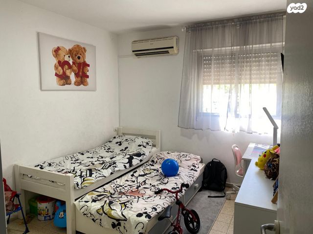 דירה, מנדלי מוכר ספרים 8, קרית נורדאו, נתניה