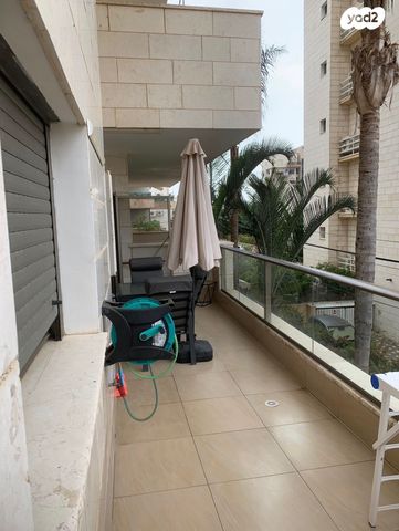 דירה, הרצל 104, עיר, מרכז העיר, נהריה