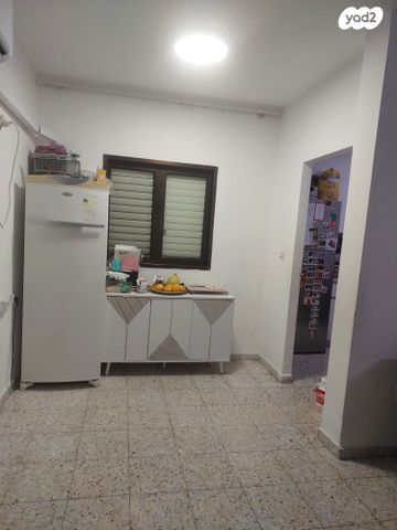 דירה, שדרות בן אב"י 64, רמת חן ובן ציון, נתניה