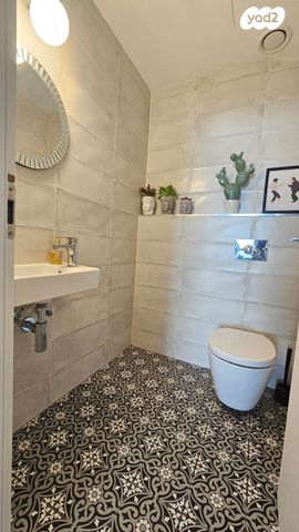 דירה, גרציאני יצחק 4, גני שרונה, קרית הממשלה, תל אביב יפו