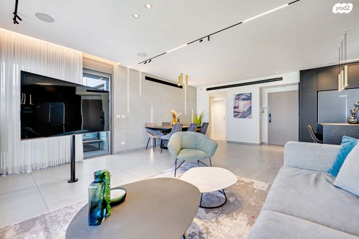 דירה, שושנה דמארי 6, קרית אילון, חולון