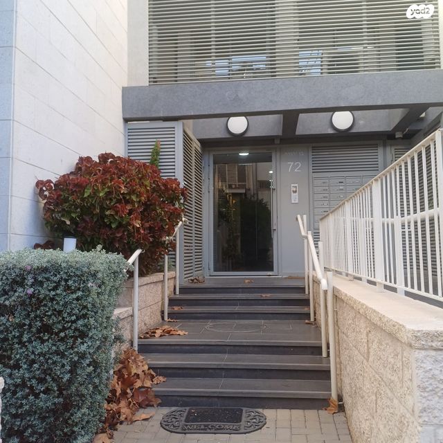 דירה, בן יהודה 72, הרצליה הצעירה, הרצליה