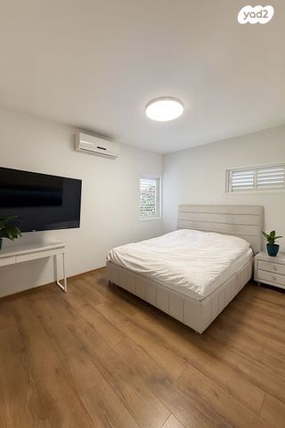 דירה, שדרות אמנון ותמר 8, גני הרצליה, הרצליה