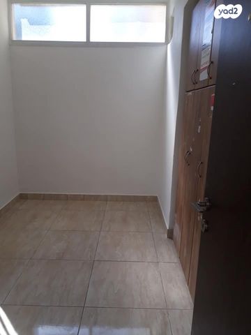 דירה, בורוכוב 41, קרית היובל, ירושלים