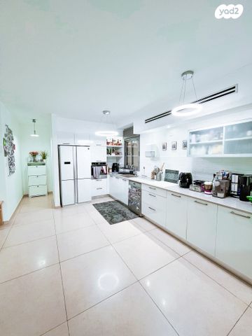 גדעון האוזנר 55